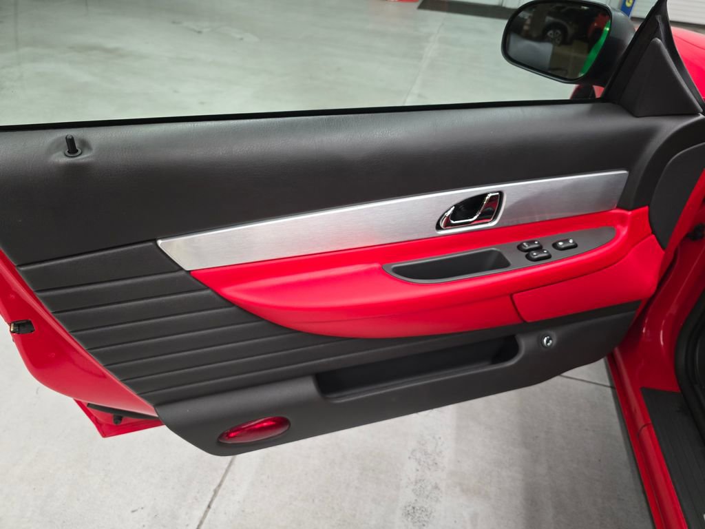 Used 2002 Ford Thunderbird image 18