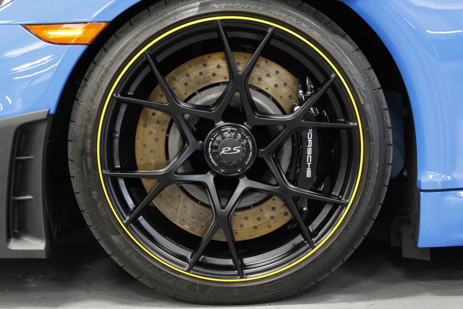 Certified 2024 Porsche 718 Cayman GT4 RS RWD image 11