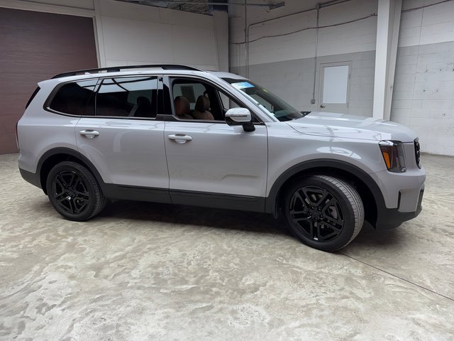 Used 2025 Kia Telluride SX X-Line image 6