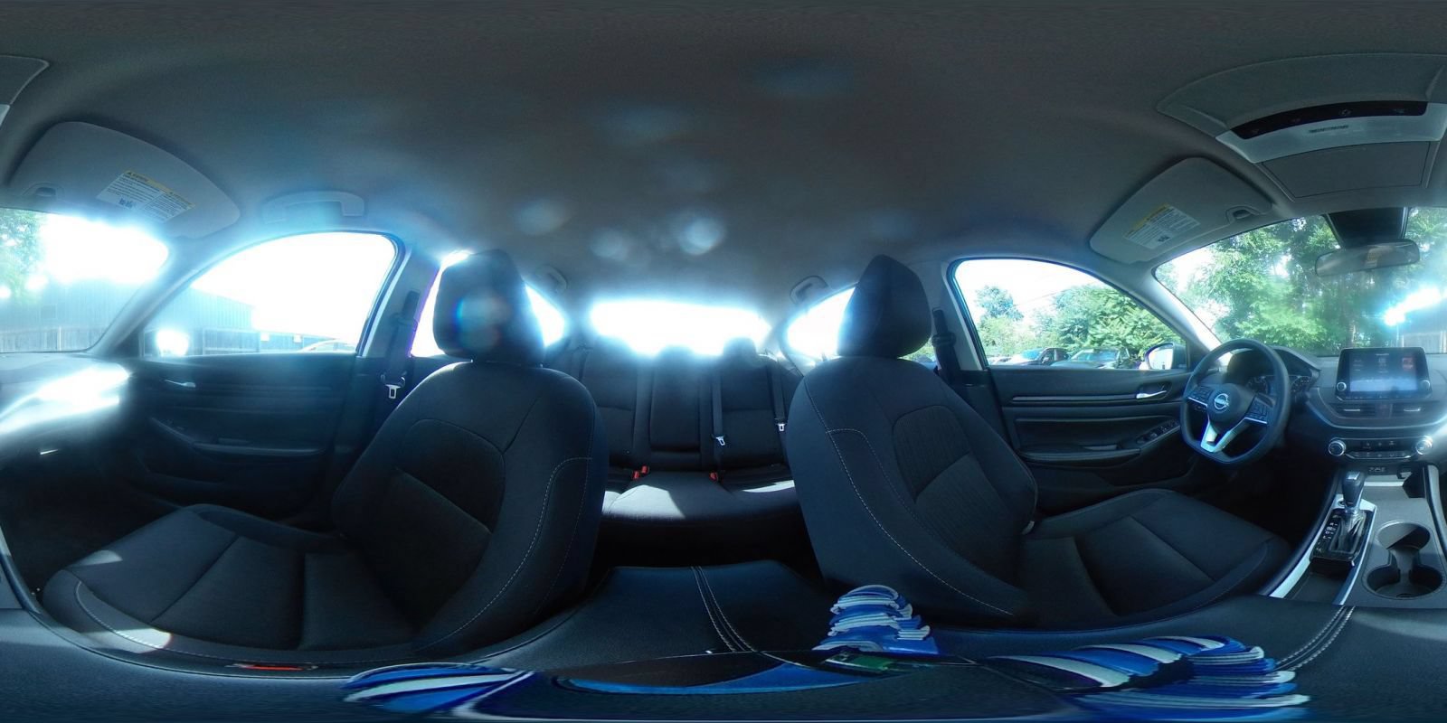 Used 2025 Nissan Altima 2.5 SV FWD image 40