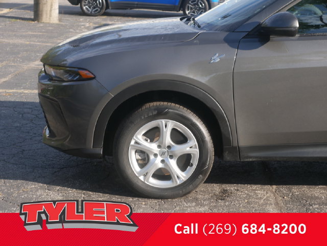 Used 2024 Dodge Hornet GT w/ Cold Weather Group AWD/4WD image 41