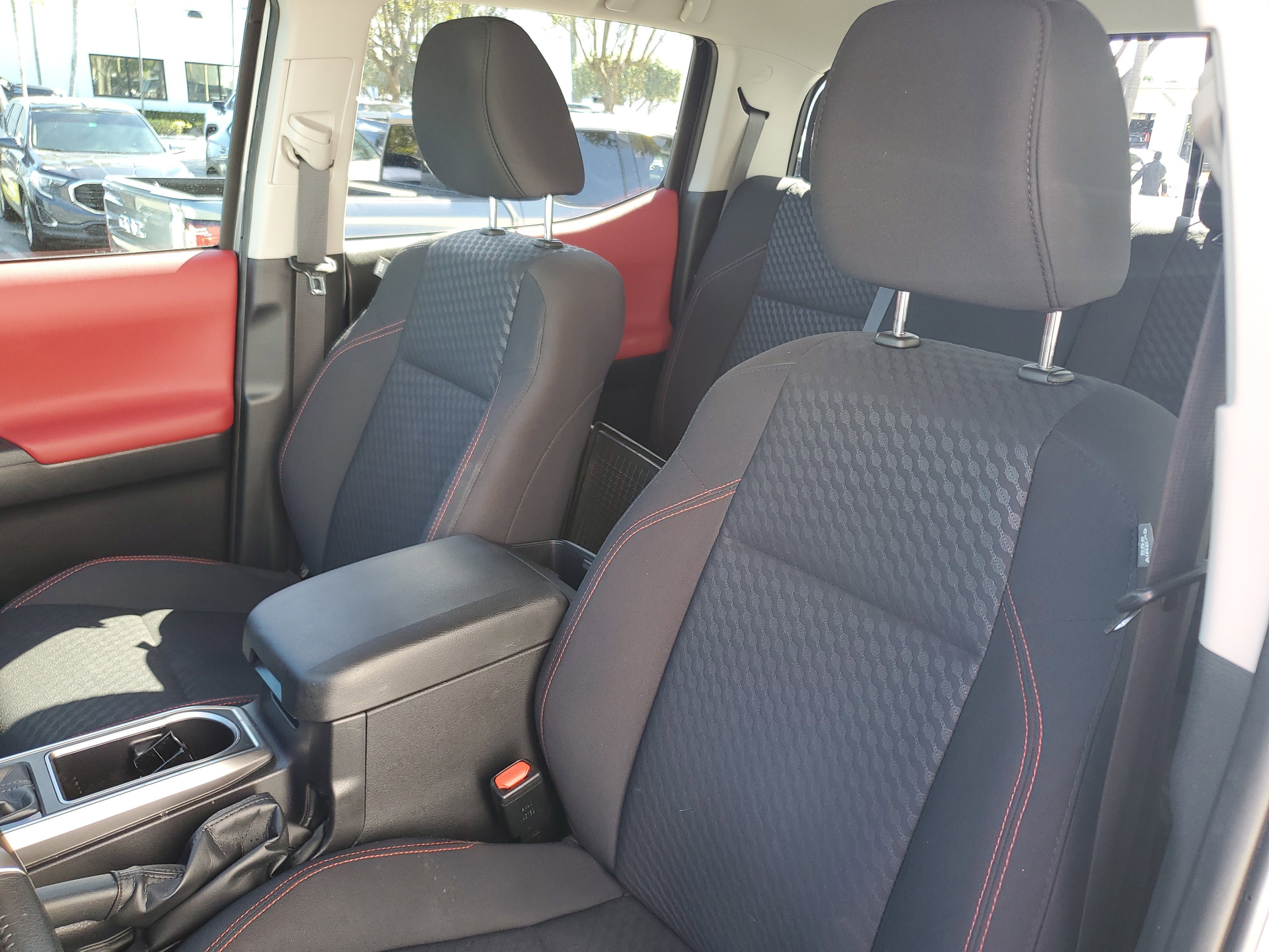 Used 2023 Toyota Tacoma SR5 image 19