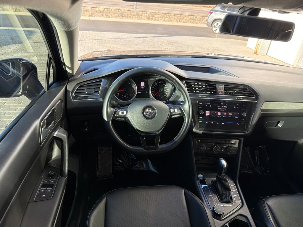 Used 2018 Volkswagen Tiguan SE image 14