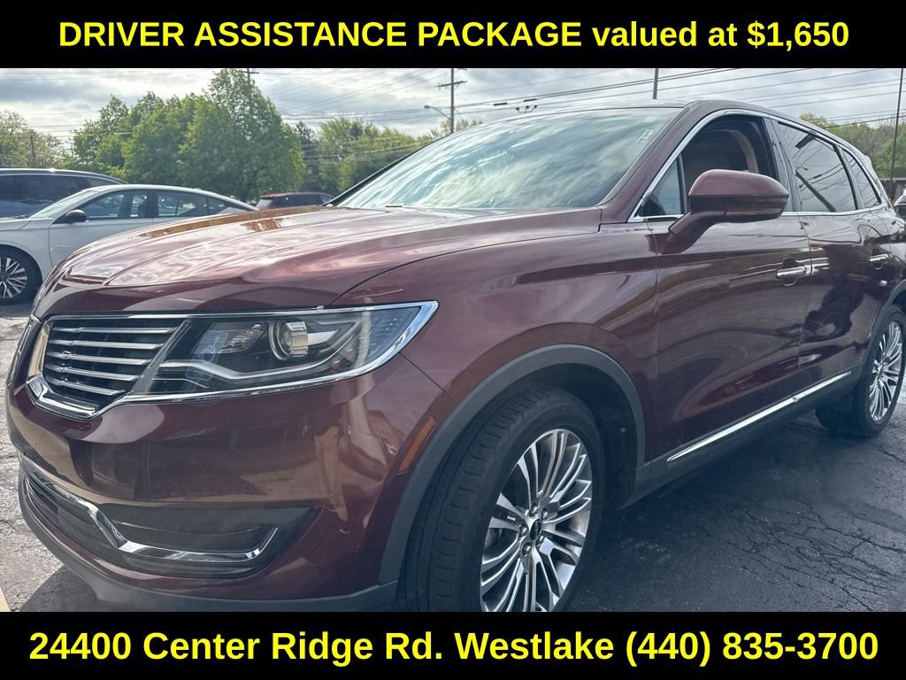 Used 2016 Lincoln MKX Reserve w/ Driver Assistance Package AWD/4WD image 3
