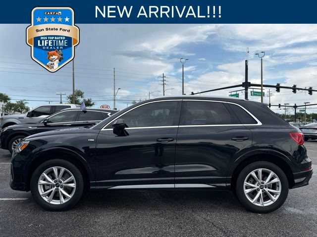 Used 2022 Audi Q3 2.0T Premium Plus w/ Premium Plus Package AWD/4WD image 1