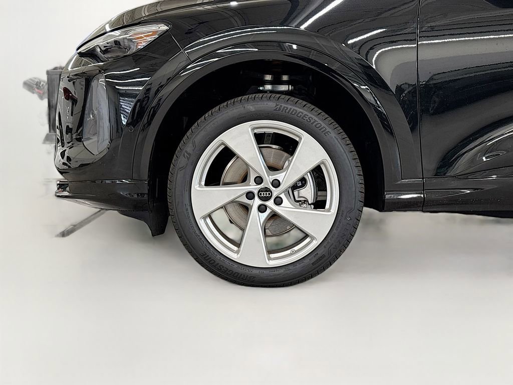 New 2026 Audi Q5 Premium Plus image 23
