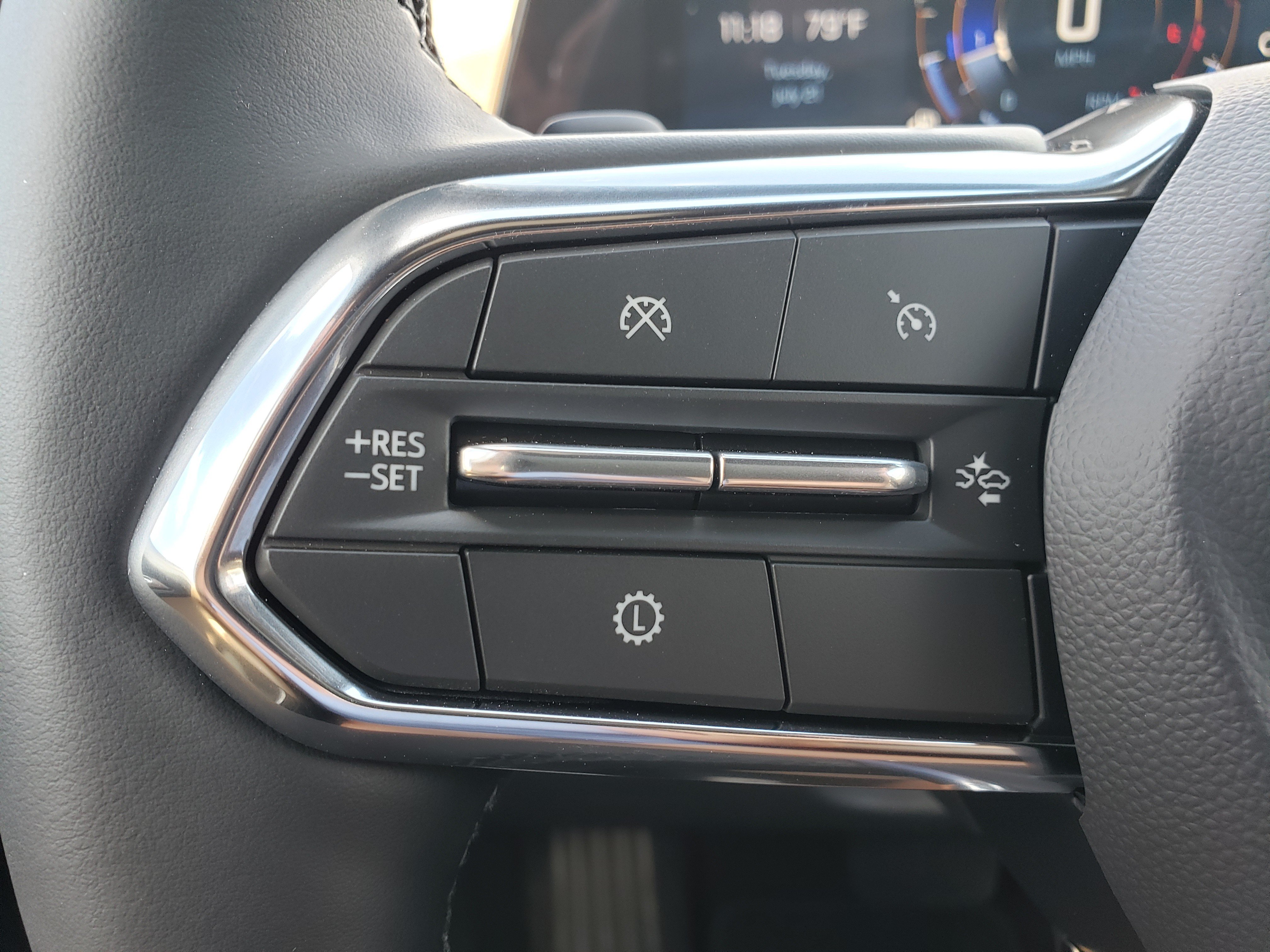 New 2026 Chevrolet Equinox ACTIV w/ Convenience Package III FWD image 17