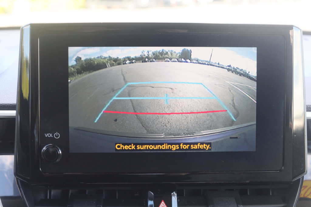 Used 2024 Toyota Corolla Cross LE AWD/4WD image 23