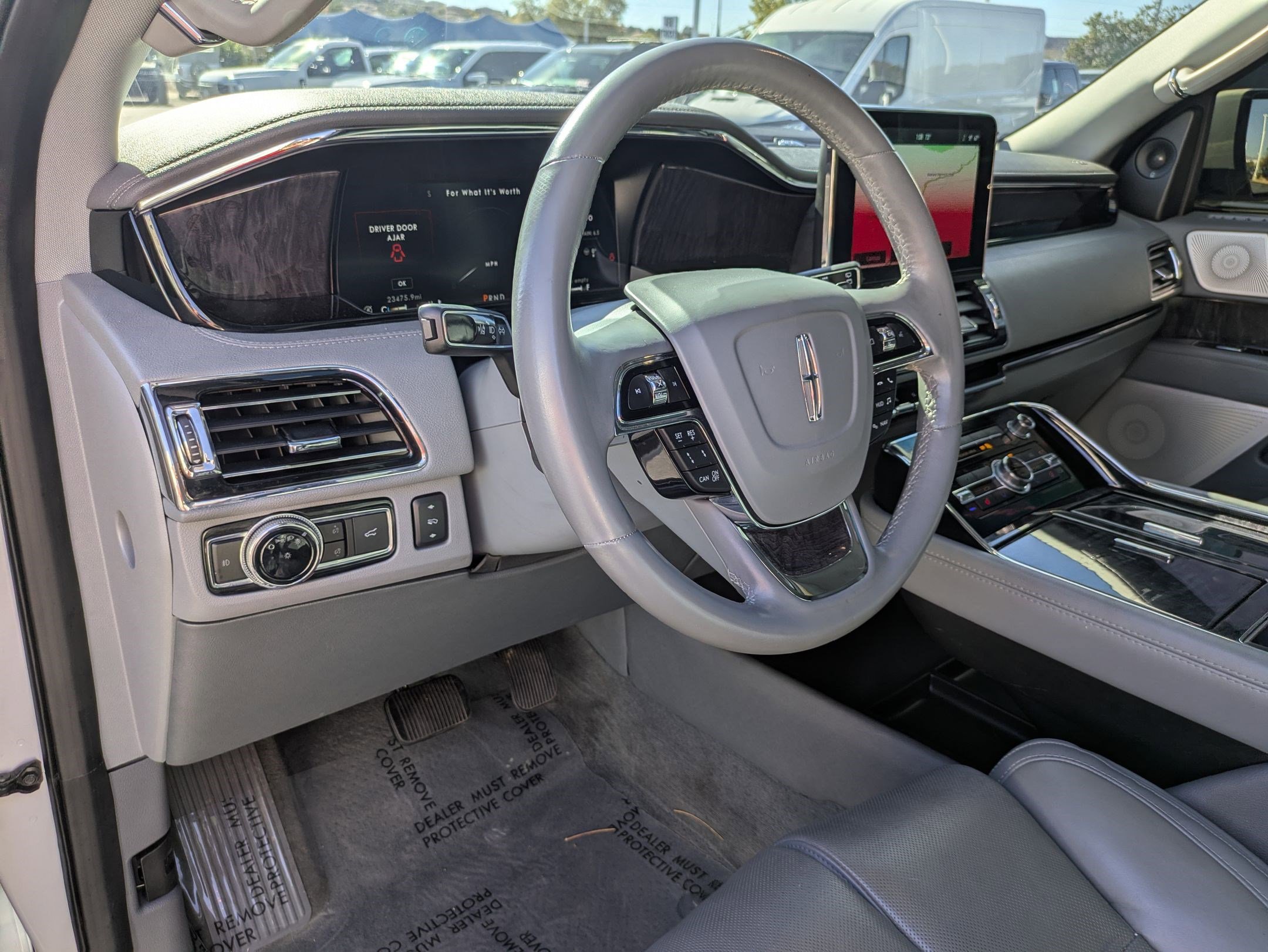 Used 2021 Lincoln Navigator Reserve image 14