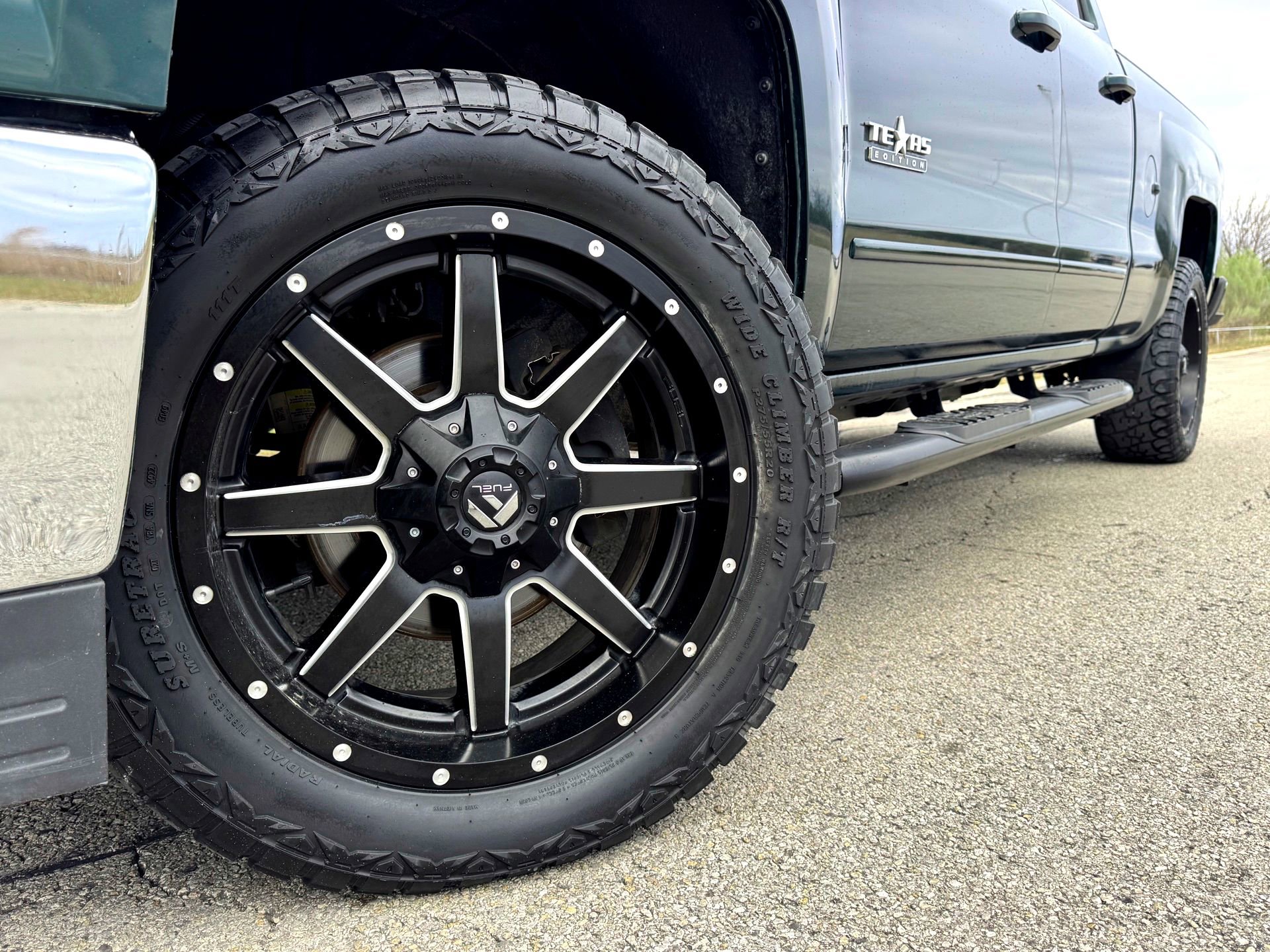 Used 2015 Chevrolet Silverado 1500 LT w/ Texas Edition, 1LT Trim image 2