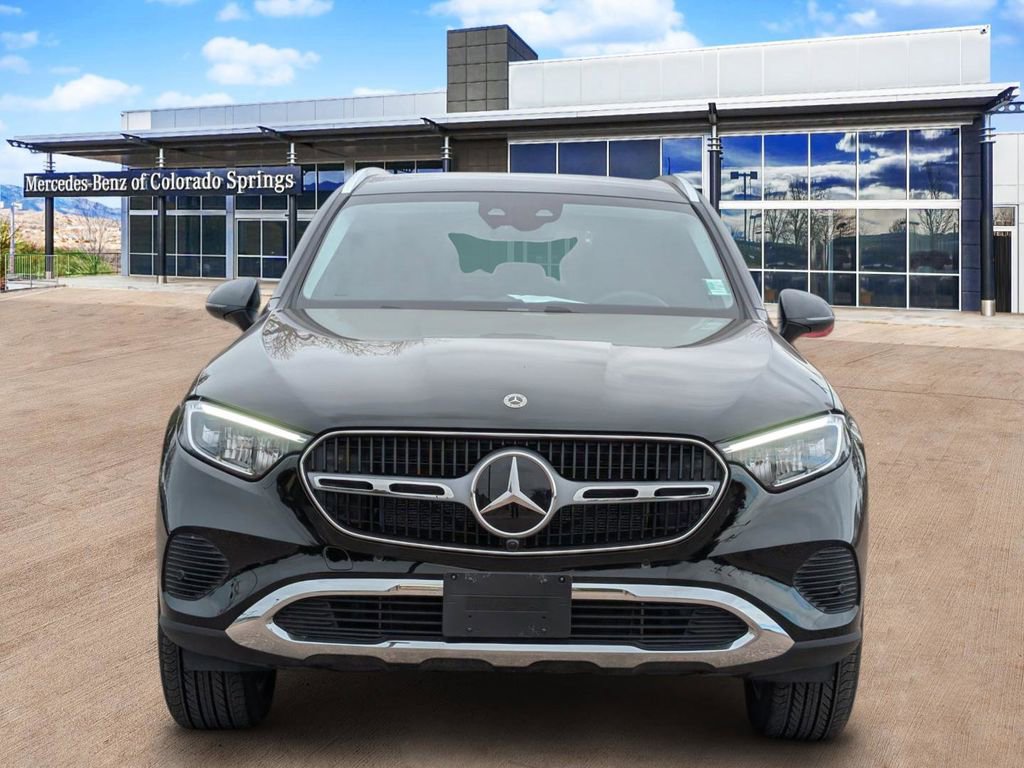 Certified 2025 Mercedes-Benz GLC 350e 4MATIC image 2