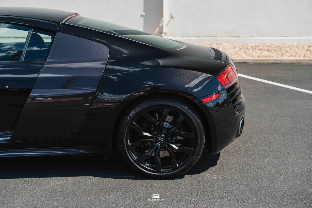 Used 2014 Audi R8 V10 AWD/4WD image 13