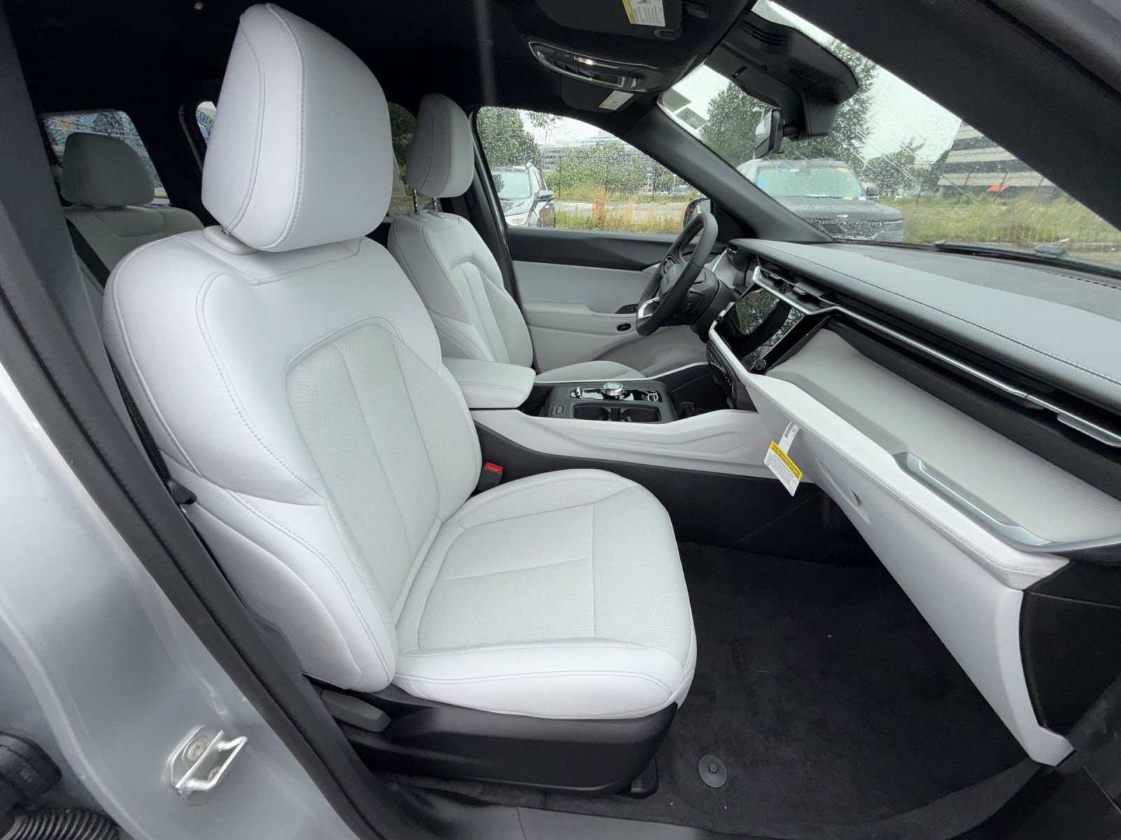 New 2026 Jeep Cherokee Laredo AWD/4WD image 25
