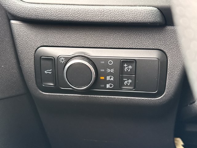 Used 2024 Ford Escape ST-Line w/ Tech Pack #1 AWD/4WD image 39