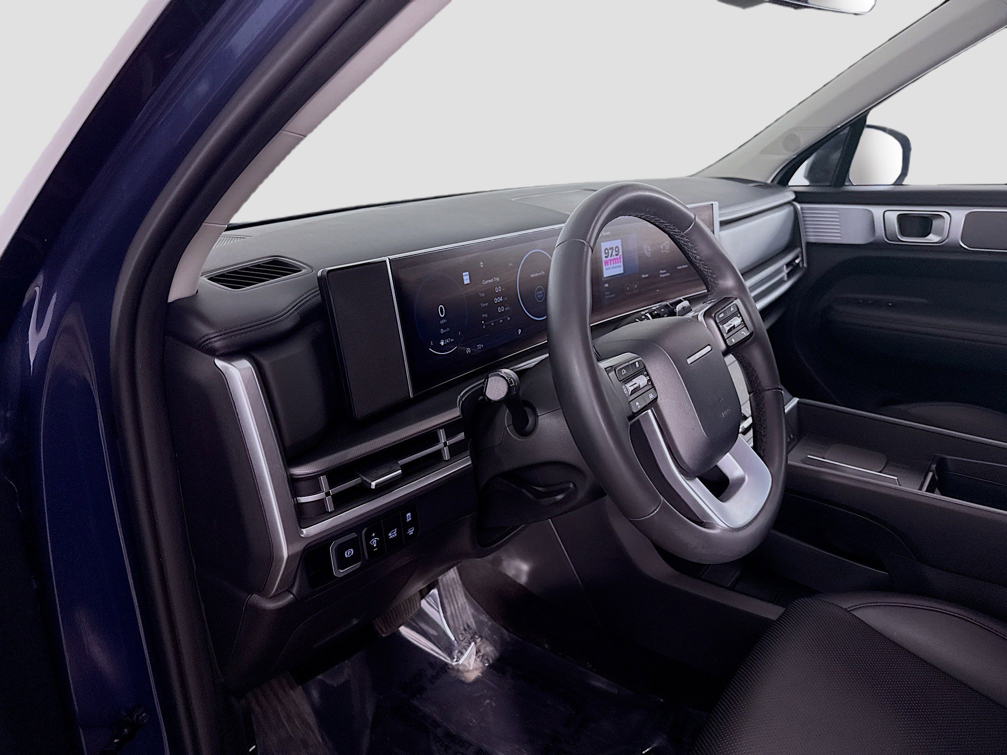 Used 2025 Hyundai Santa Fe XRT AWD/4WD image 23