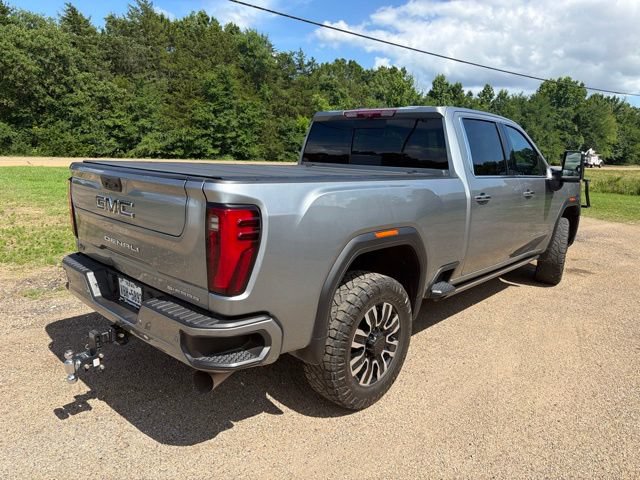 Used 2024 GMC Sierra 2500 Denali Ultimate AWD/4WD image 9