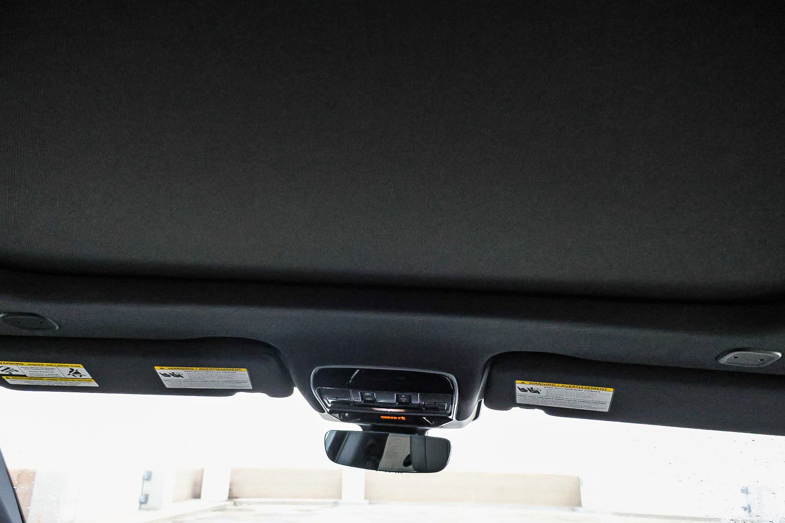 New 2025 Land Rover Range Rover Sport Dynamic SE image 28