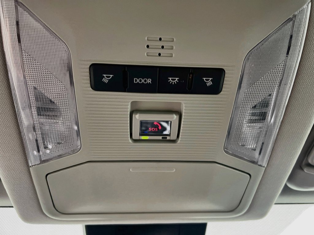 Used 2025 Toyota RAV4 XLE FWD image 18