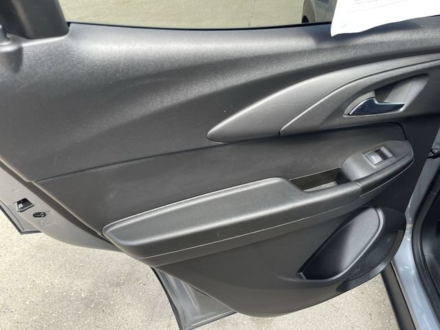 Used 2023 Chevrolet TrailBlazer ACTIV FWD image 12