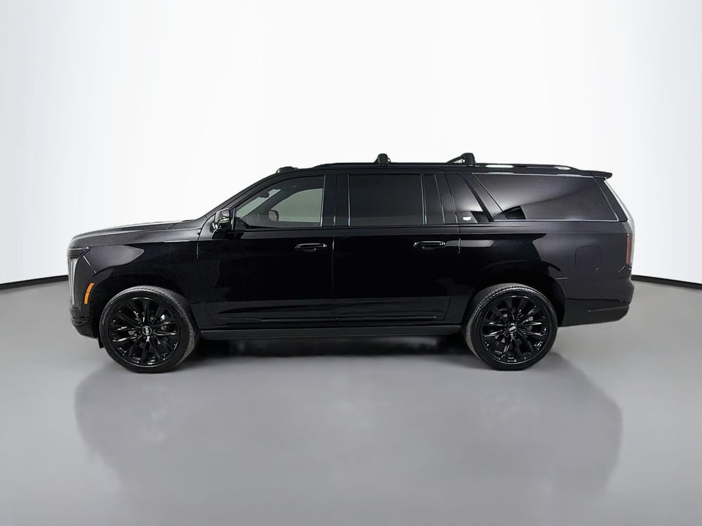 Used 2026 Cadillac Escalade ESV Sport w/ LPO, ONYX Package AWD/4WD image 9