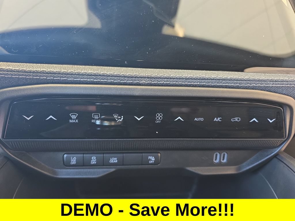 New 2026 Jeep Cherokee Laredo AWD/4WD image 18