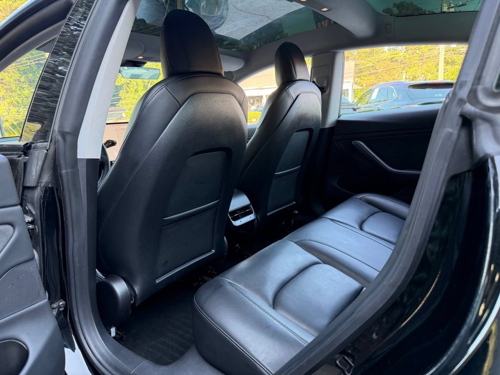 Used 2021 Tesla Model 3 Long Range AWD/4WD image 29