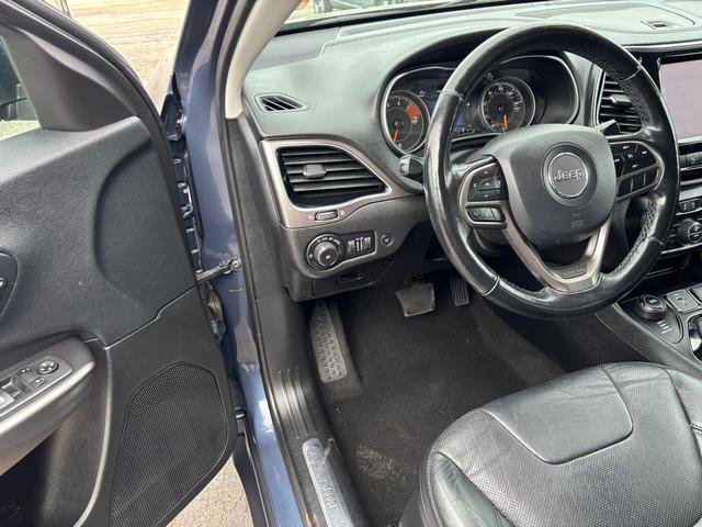 Used 2020 Jeep Cherokee Limited AWD/4WD image 9