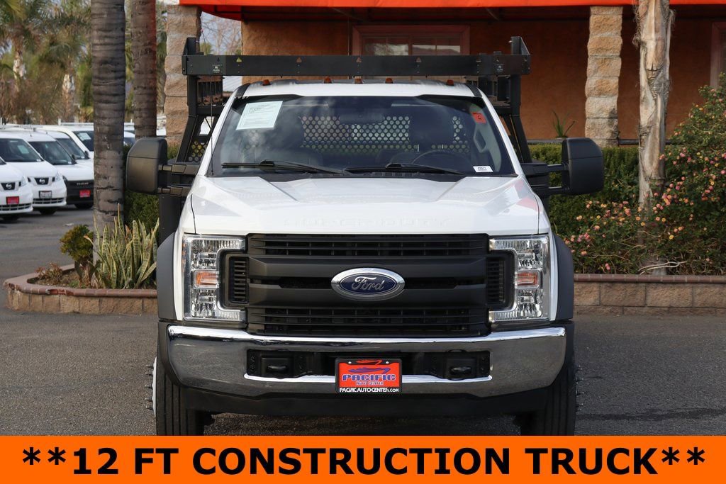 Used 2019 Ford F550 2WD Regular Cab Super Duty image 3