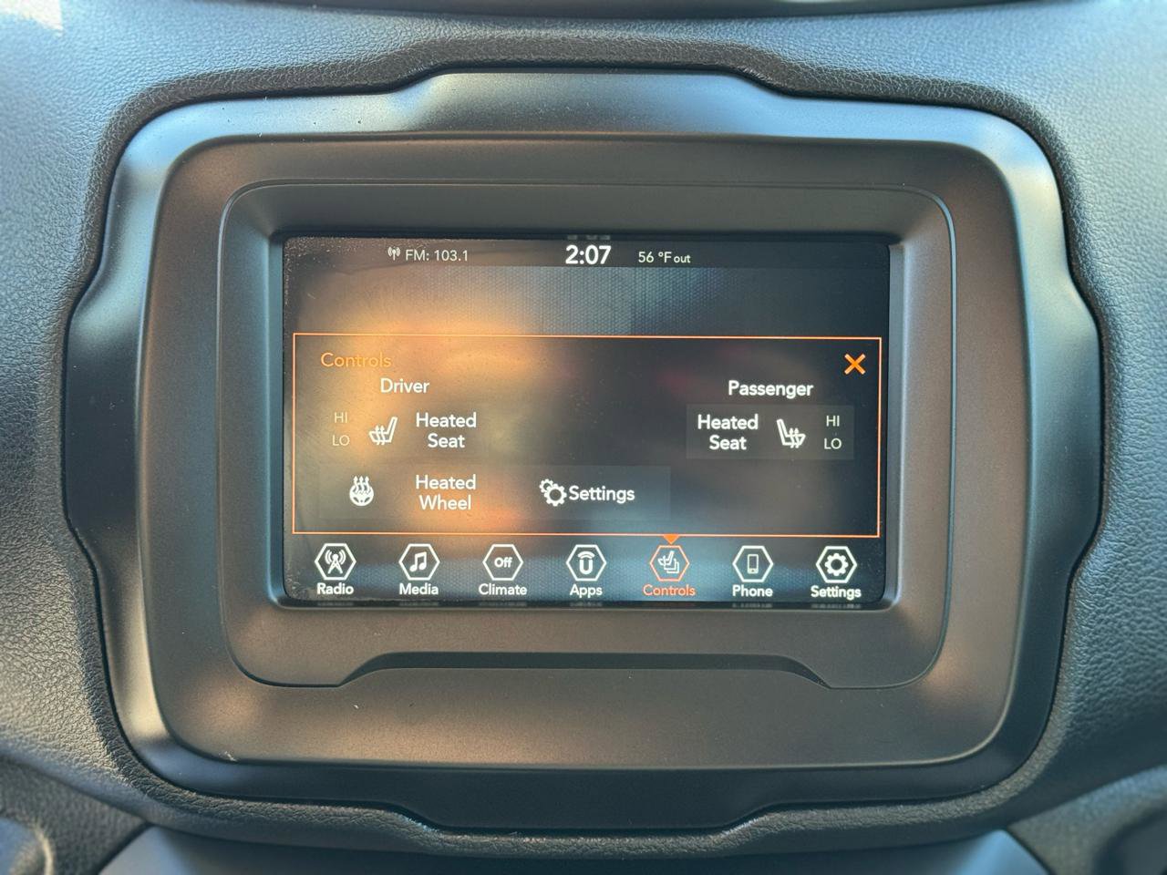 Used 2019 Jeep Renegade Altitude w/ Quick Order Package 2XM image 17