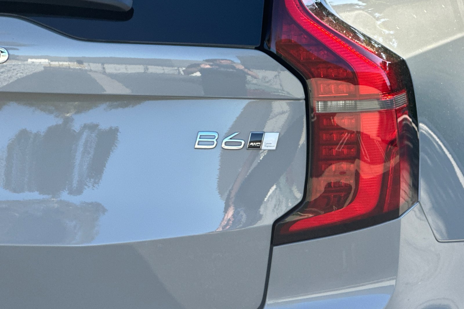 New 2025 Volvo XC90 B6 Ultra image 7