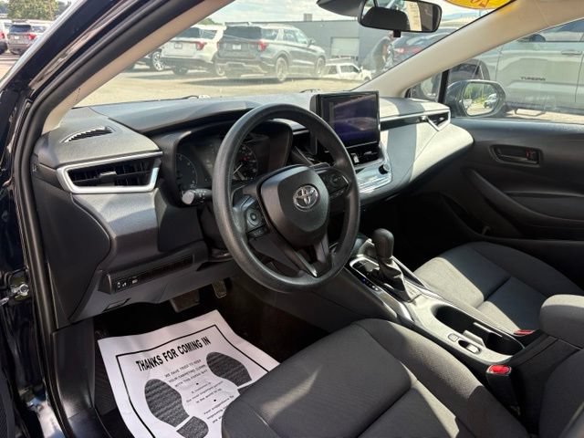 Used 2024 Toyota Corolla LE FWD image 3