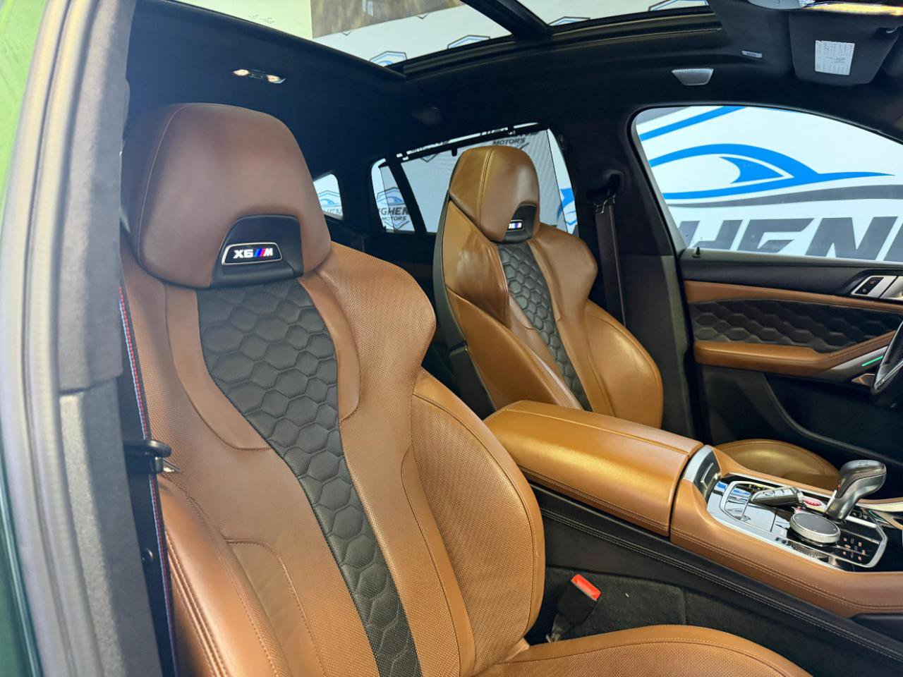 Used 2021 BMW X6 M w/ Competition Package image 33