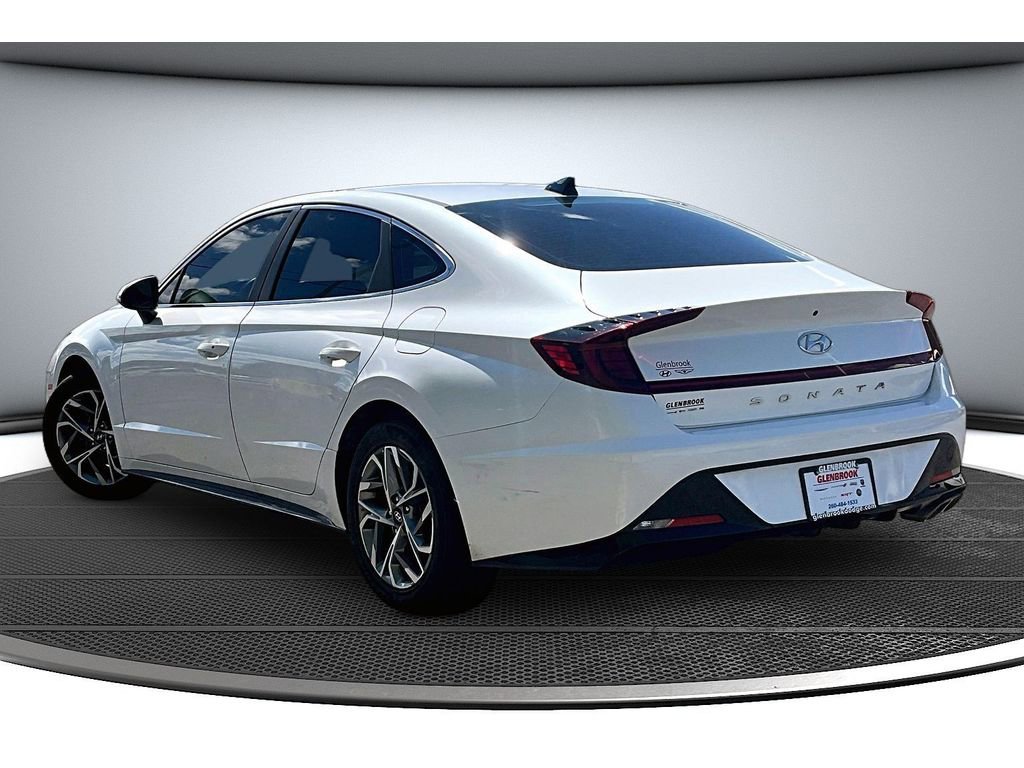 Used 2022 Hyundai Sonata SEL w/ Cargo Package image 2