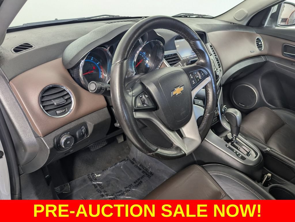 Used 2015 Chevrolet Cruze LTZ w/ Sun, Sound and Sport Package FWD image 10