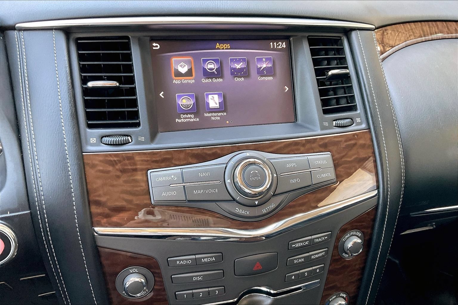 Used 2018 Nissan Armada SL w/ Moonroof Package AWD/4WD image 9