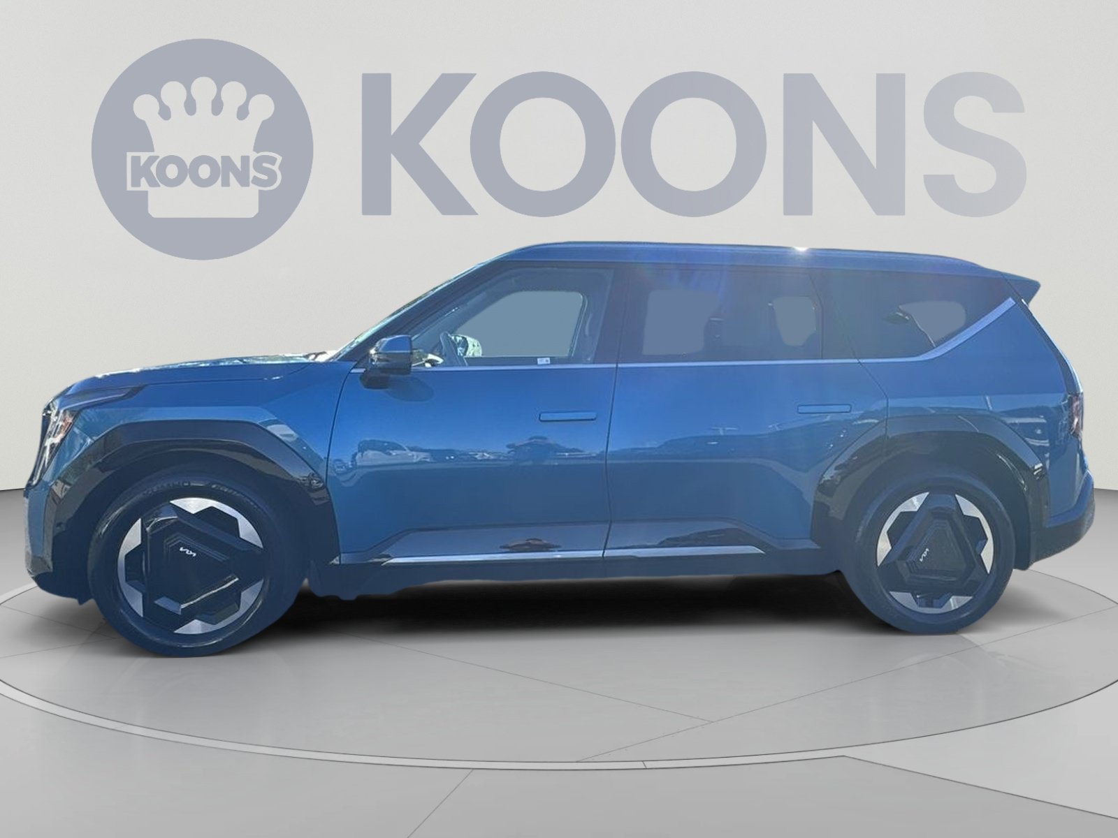 Used 2024 Kia EV9 Land AWD/4WD image 7