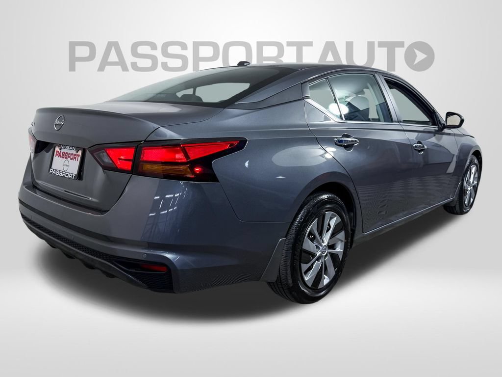 Certified 2025 Nissan Altima 2.5 S FWD image 8