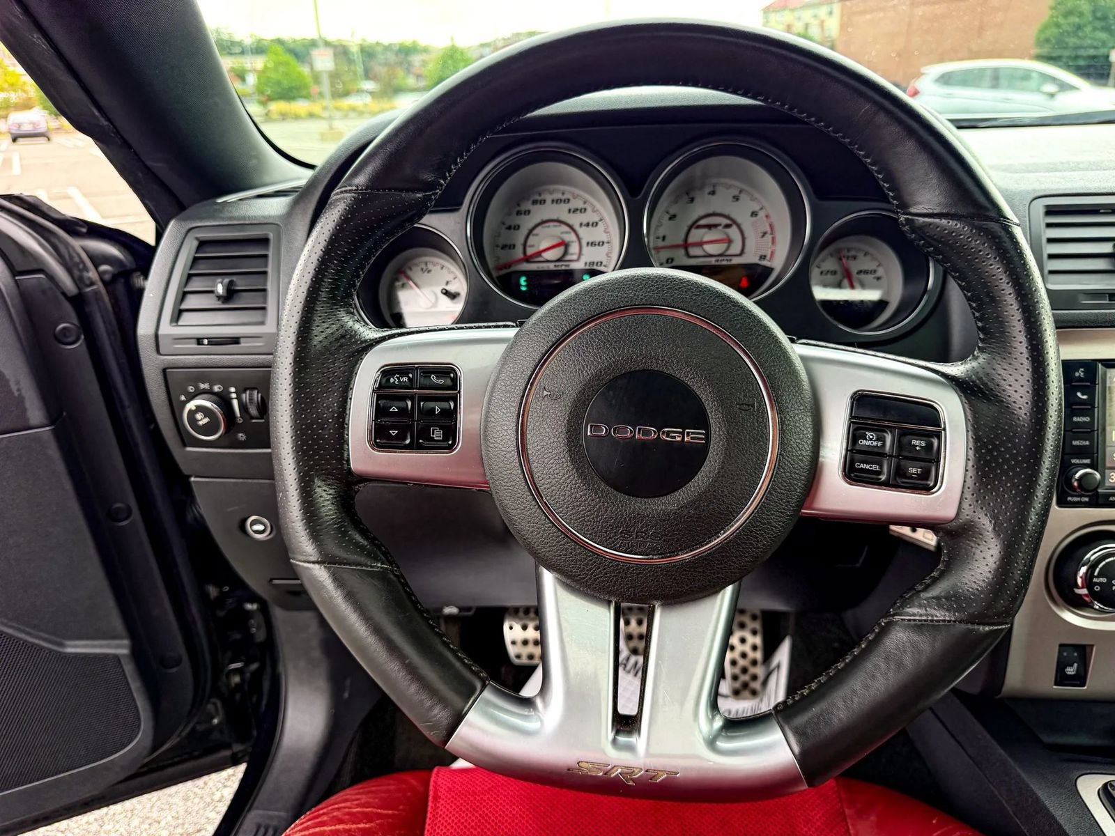 Used 2014 Dodge Challenger SRT8 w/ Harman/Kardon Audio Group RWD image 23
