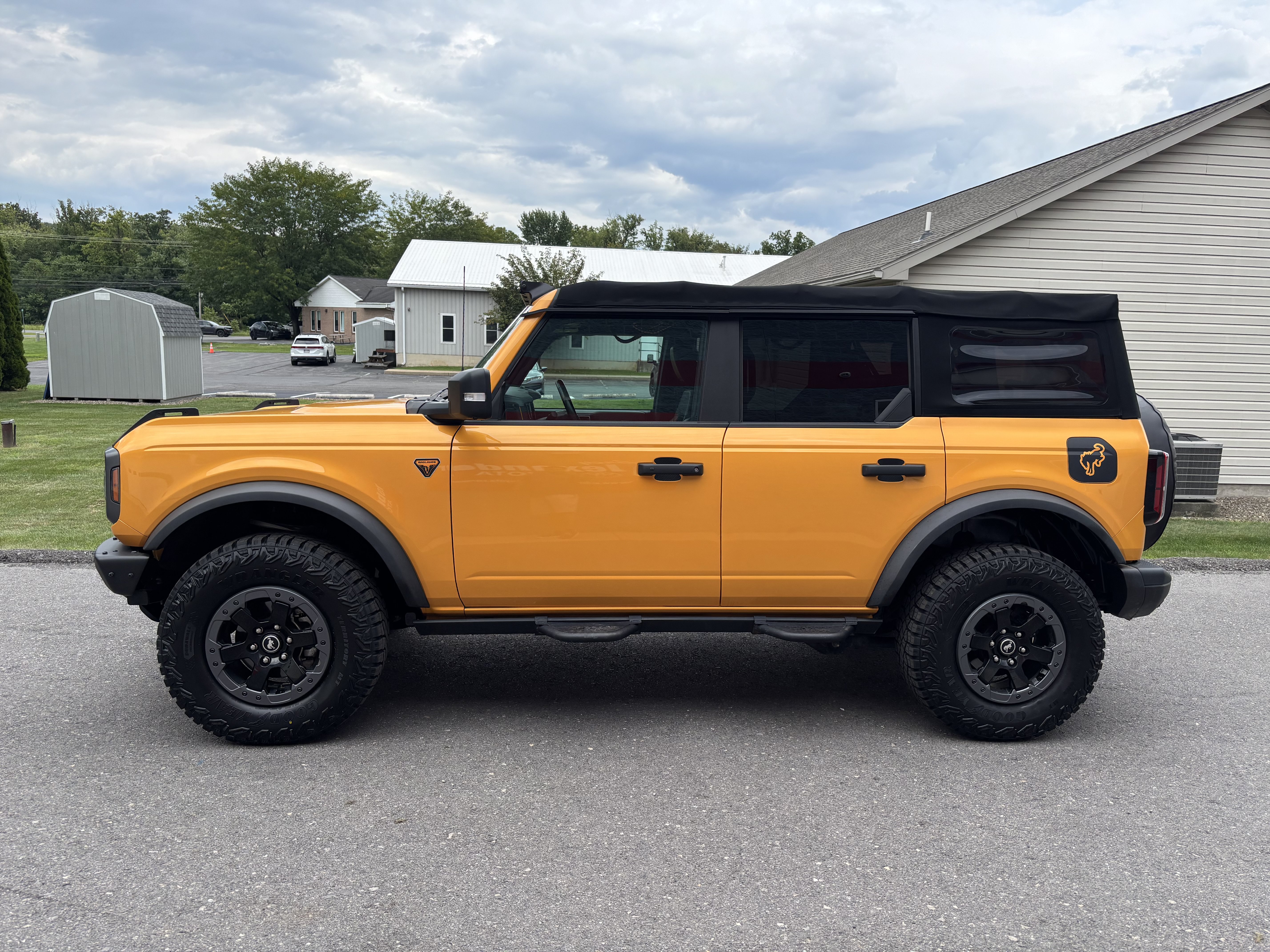 Used 2021 Ford Bronco Badlands AWD/4WD image 7