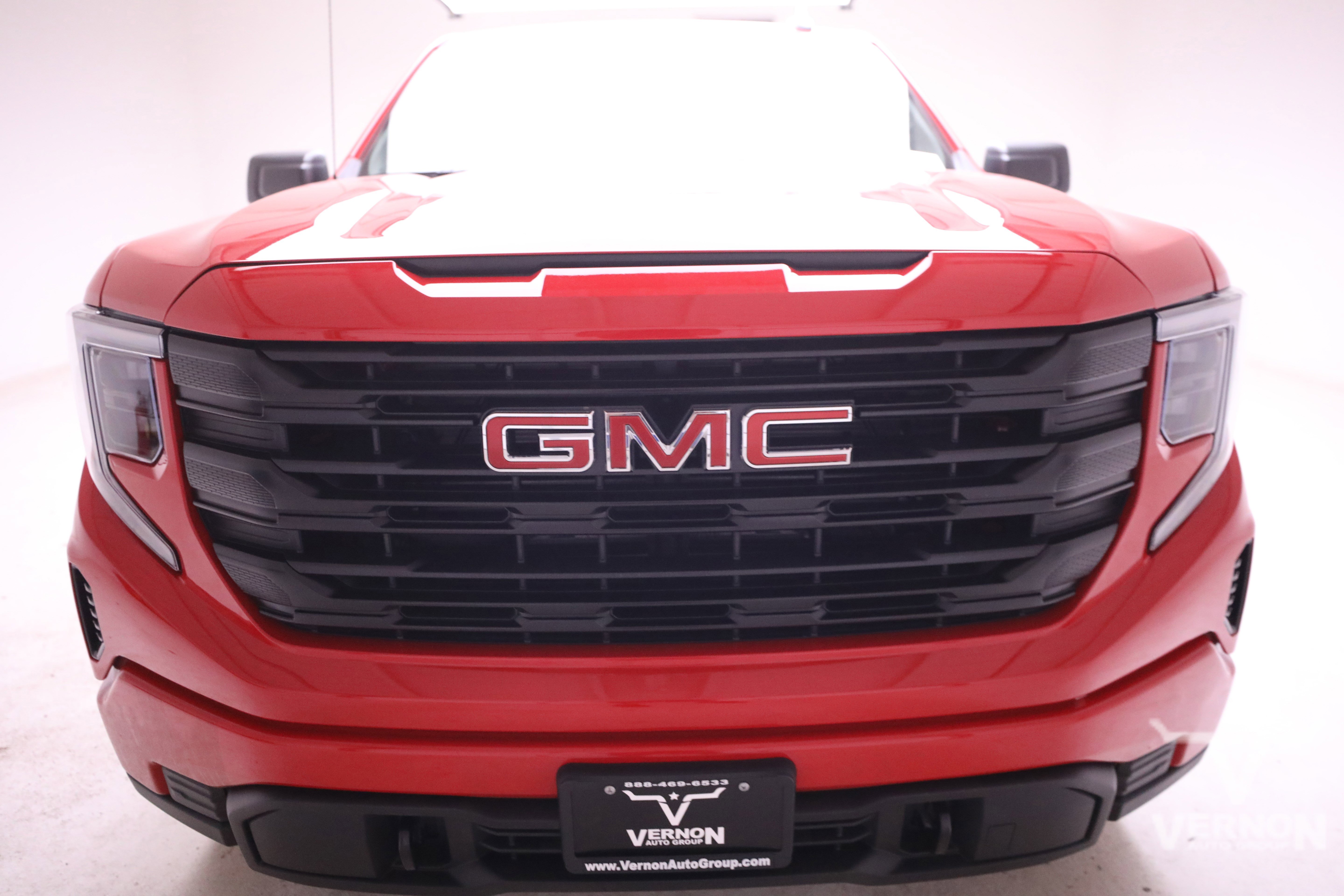 New 2026 GMC Sierra 1500 Pro w/ Graphite Edition image 8