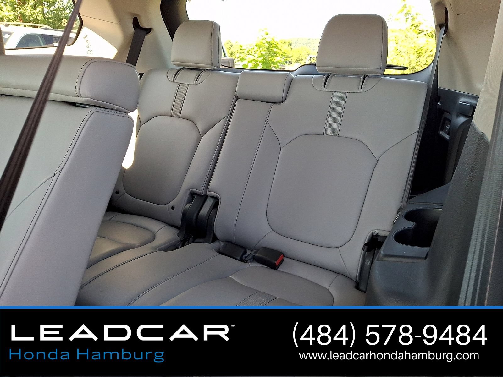 Used 2025 Honda Pilot EX-L image 12