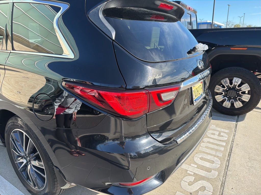 Used 2018 INFINITI QX60 Base w/ Premium Plus Package image 12