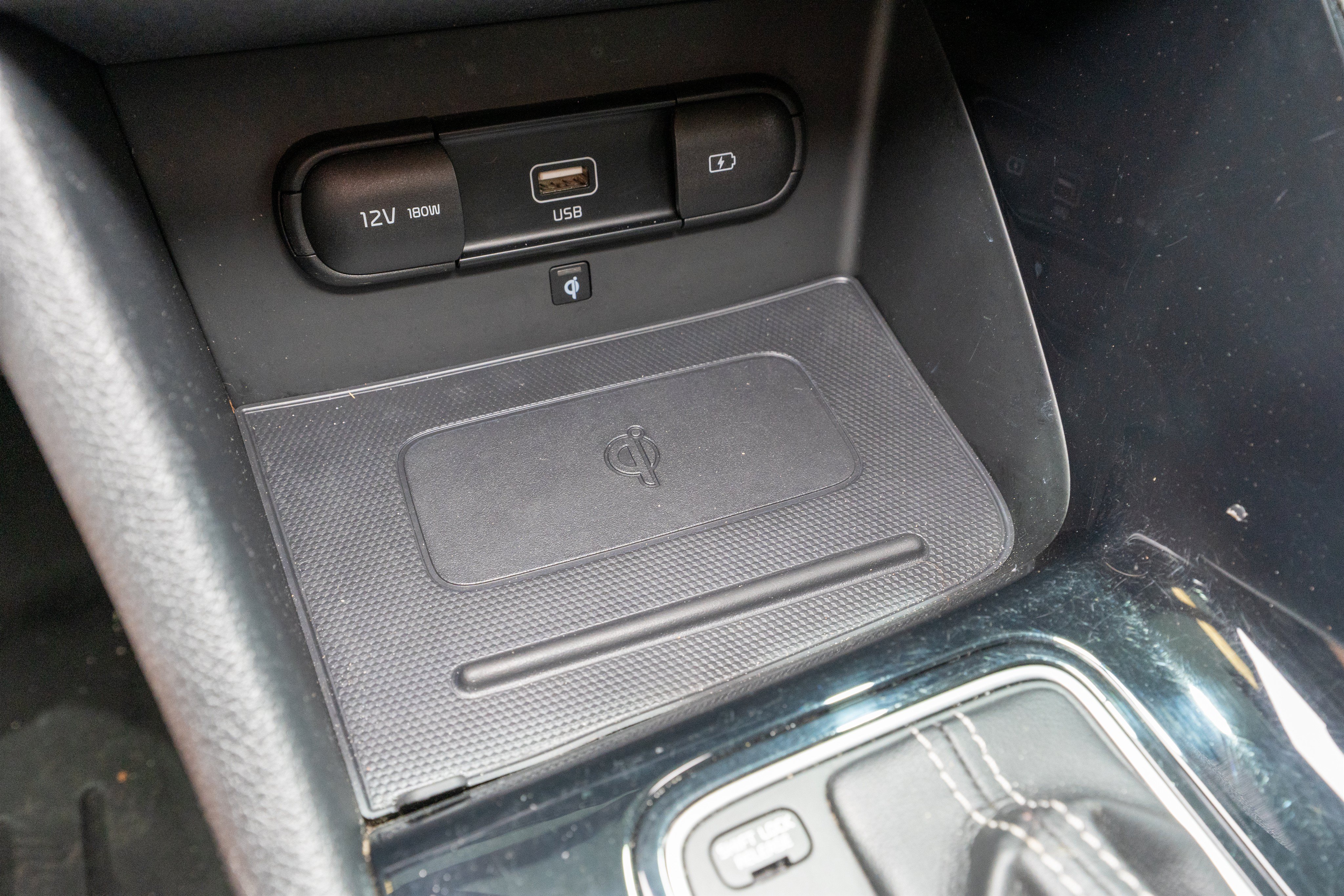 Used 2022 Kia Niro EX Premium FWD image 22