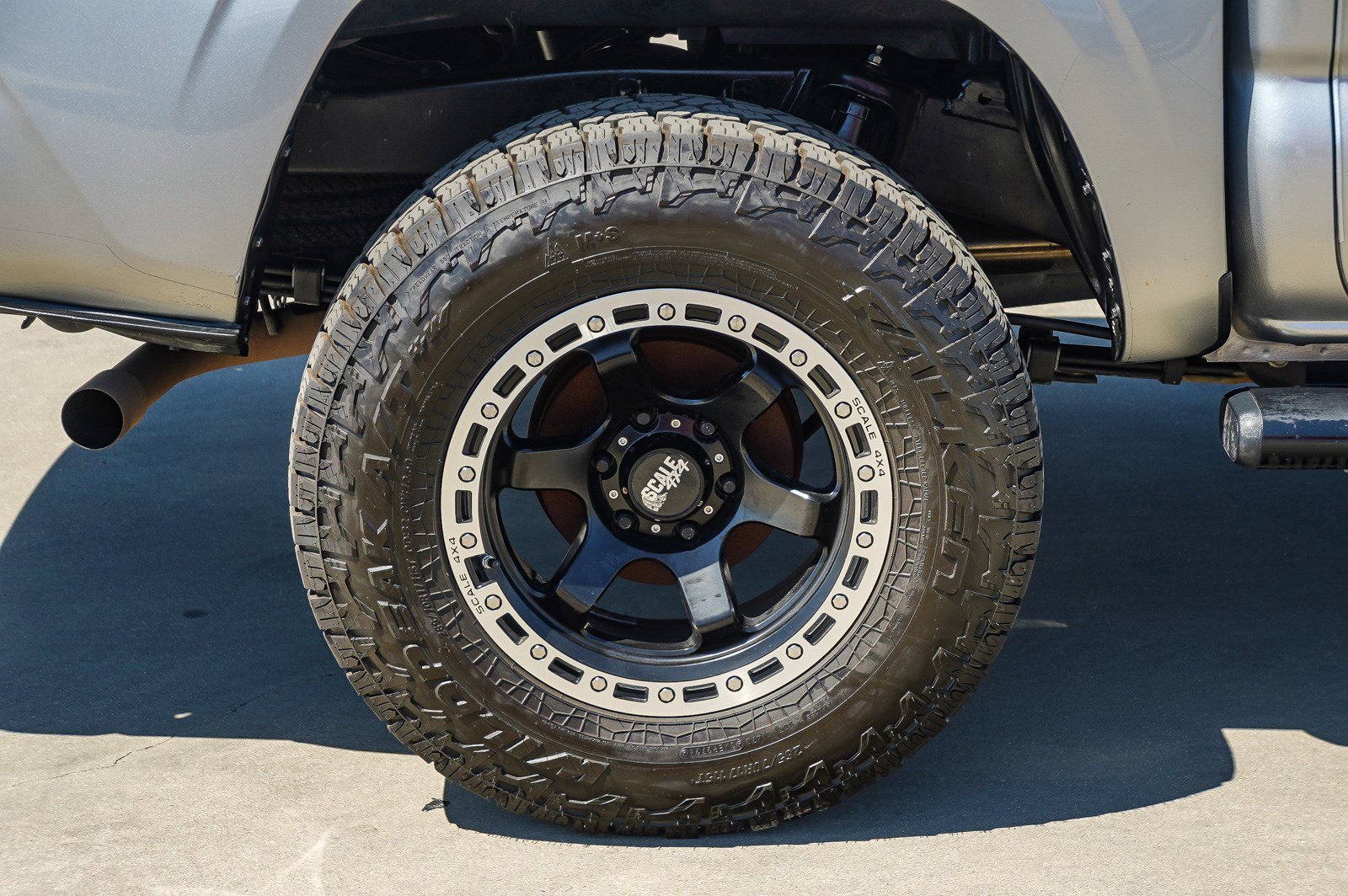 Certified 2020 Toyota Tacoma SR w/ SR Convenience Package RWD image 12
