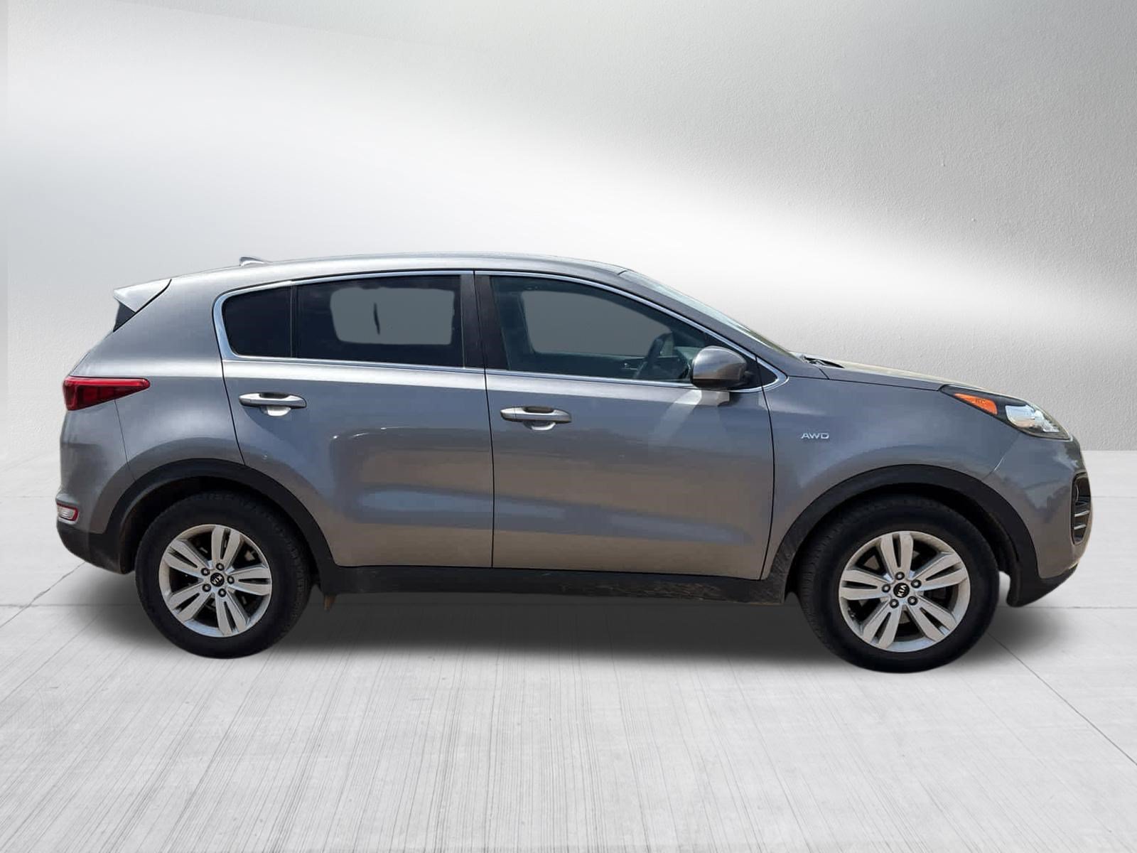 Used 2018 Kia Sportage LX AWD/4WD image 10