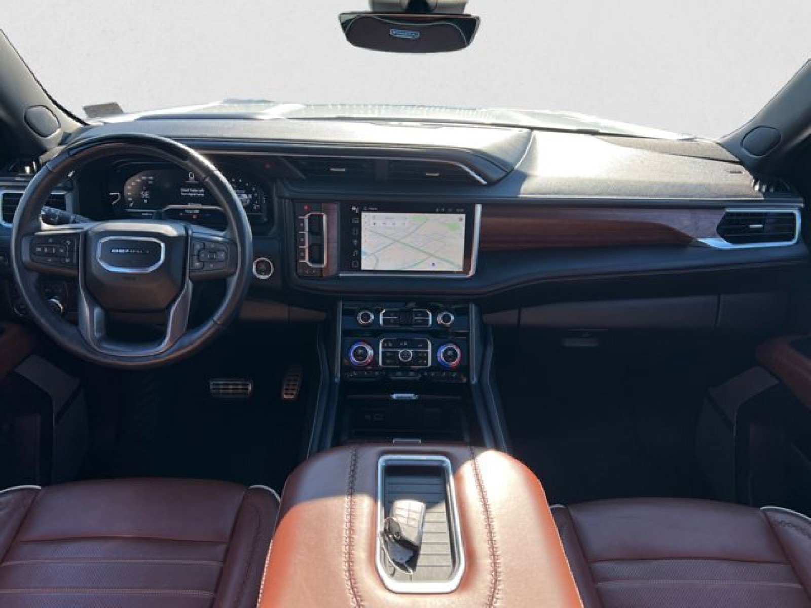 Used 2024 GMC Yukon XL Denali Ultimate image 15