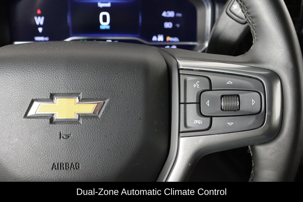 Used 2024 Chevrolet Silverado 1500 LT AWD/4WD image 10