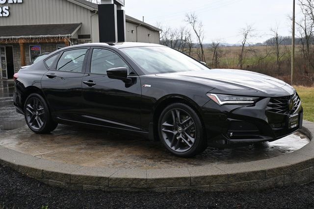 Used 2024 Acura TLX A-Spec Package image 3