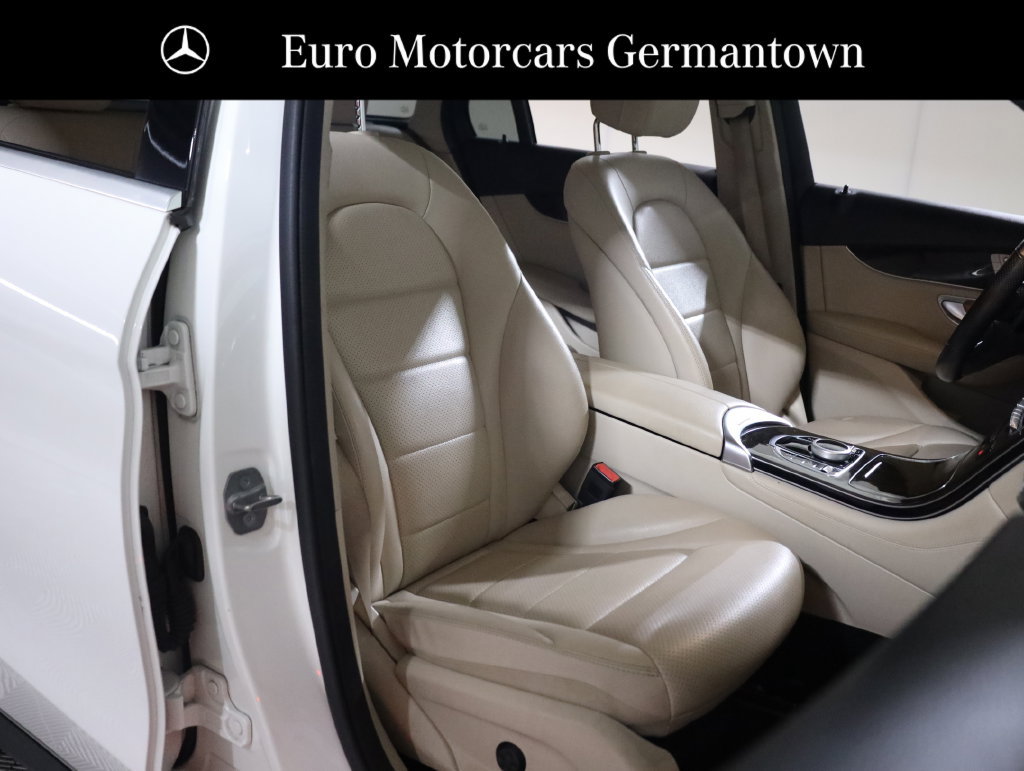 Used 2019 Mercedes-Benz GLC 350e 4MATIC image 58