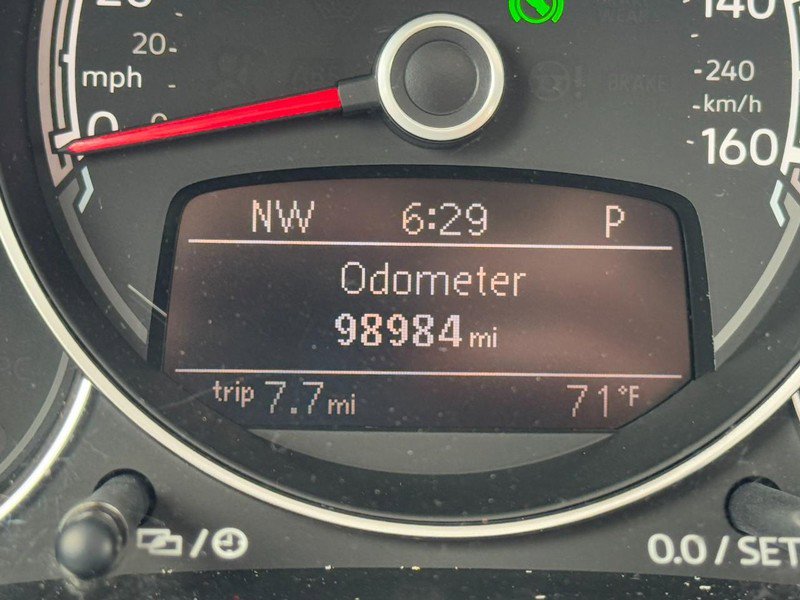 Used 2017 Volkswagen Beetle 1.8T FWD image 18